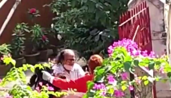 mess owner beating shantiniketan