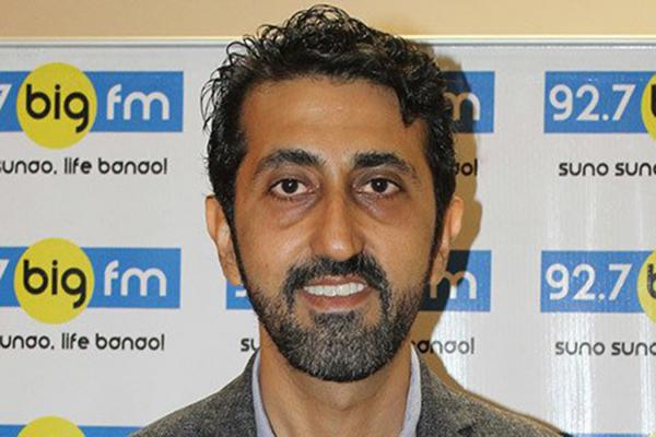republic TV CEO vikas khanchandani