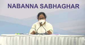 mamata banerjee nabanna নবান্নে মমতা
