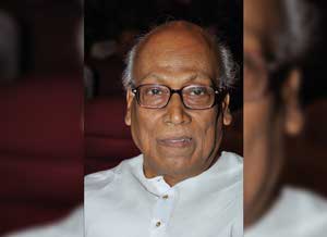 Shankha Ghosh বাংলা সাহিত্যে ইন্দ্রপতন, চলে গেলেন কবি শঙ্খ ঘোষ