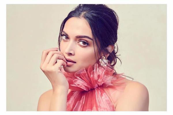 Deepika Padukone দীপিকা পাড়ুকোন