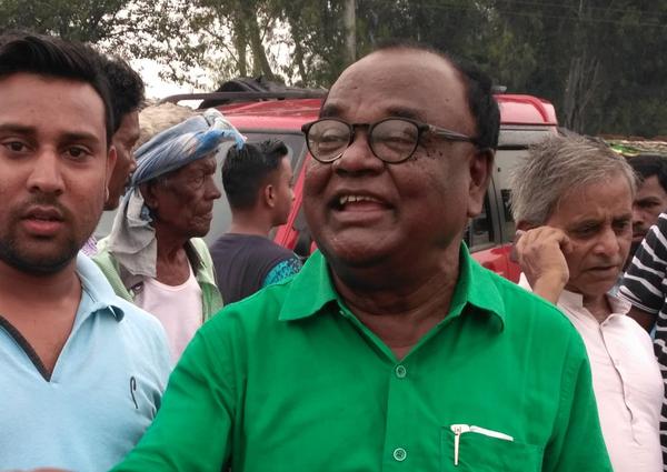 lobin hembrom ঝাড়খন্ড মুক্তি মোর্চা দলের বিধায়ক লোবিন হেমব্রম।