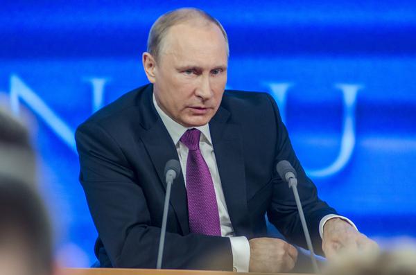 Putin claims first coronavirus vaccine 